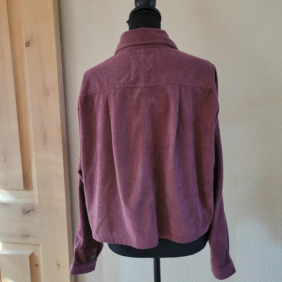 THREAD & SUPPLY Plum Purple Corduroy Cropped Button Down Jacket - Picture 7 of 10